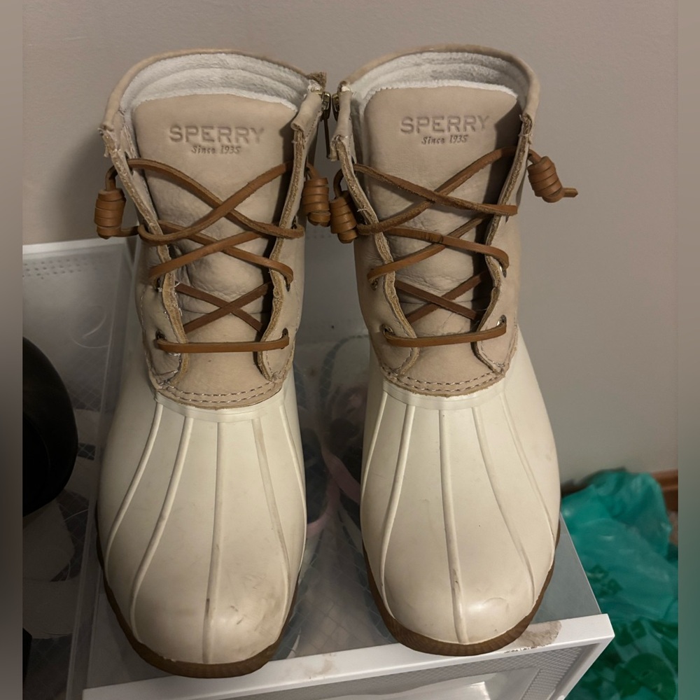 Women’s Beige Sperry Boots